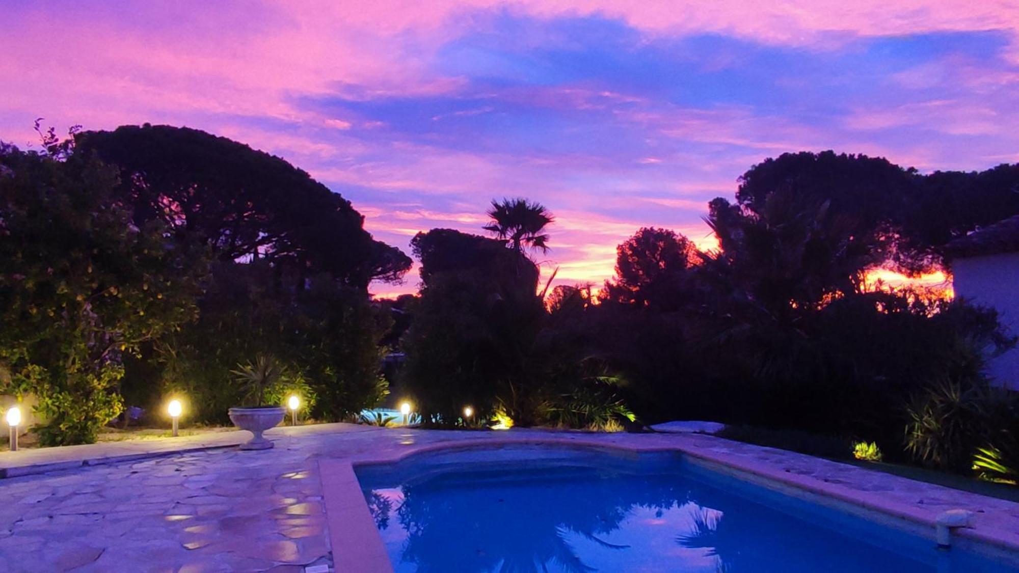Grand Dans Maison Avec Piscine Privee * Frejus