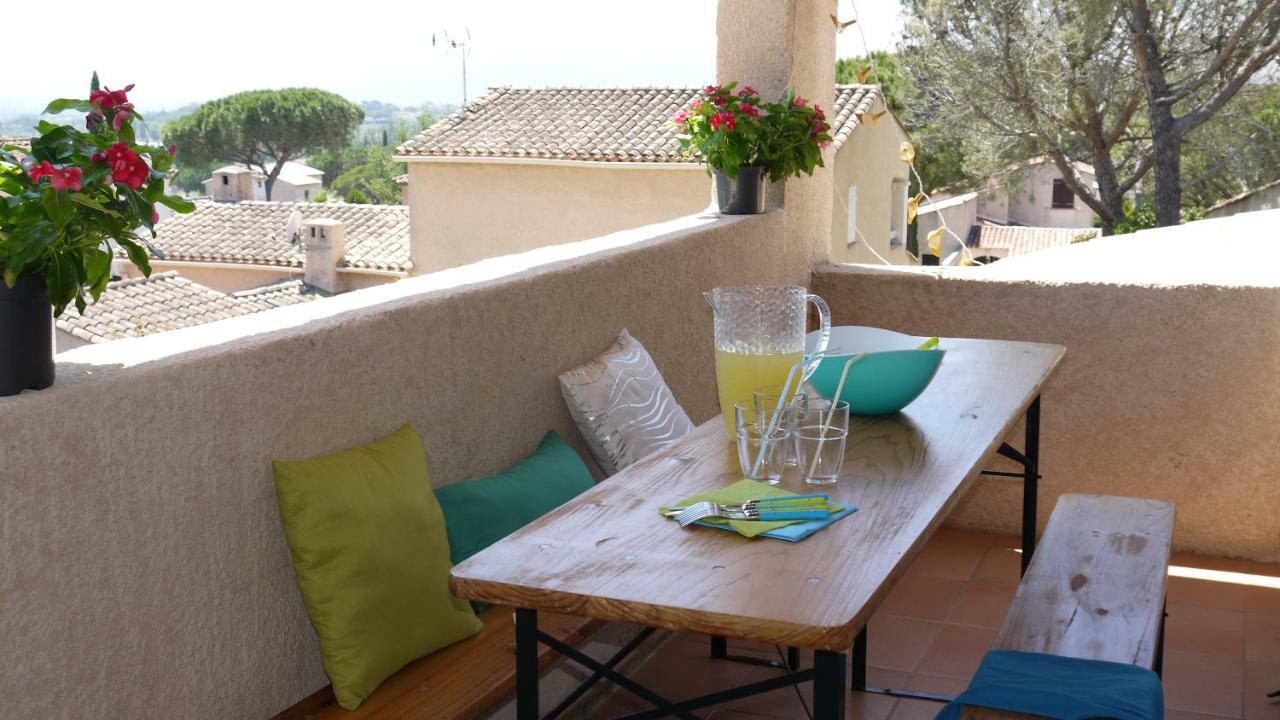Apartment Grand Dans Maison Avec Piscine Privee